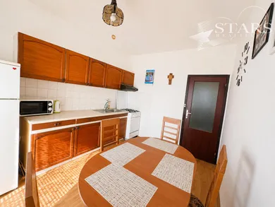 Na prenájom 3-izbový byt, 77 m², Zlaté Moravce, Staničná