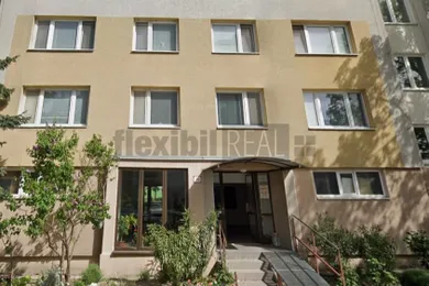 Byty na prenájom 4-izbový, Bratislava-Petržalka · €1 200