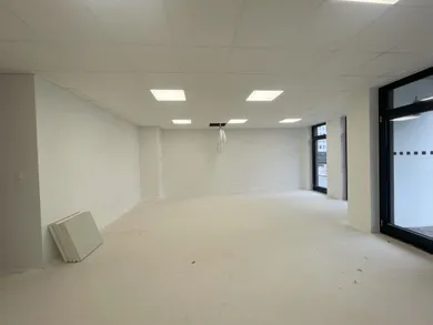 Na prenájom objekt, 52 m², Bratislava-Ružinov, Hraničná