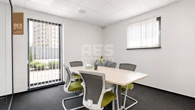 Na prenájom objekt, 37 m², Bratislava-Petržalka, Kopčianska