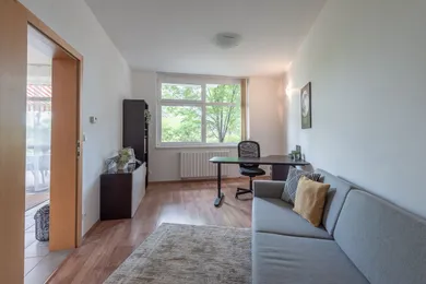 Na prenájom 6-izbový dom, 235 m², Bratislava-Nové Mesto, Čremchová
