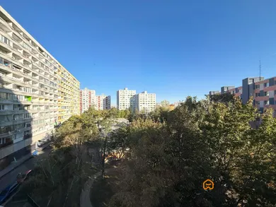 Na prenájom 2-izbový byt, 63 m², Bratislava-Petržalka, Mlynarovičova