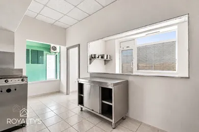 Na predaj komerčné, 564 m², Žiar nad Hronom, SNP