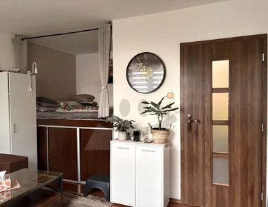 Na predaj 1-izbový byt, 30 m², Martin, Hodžova