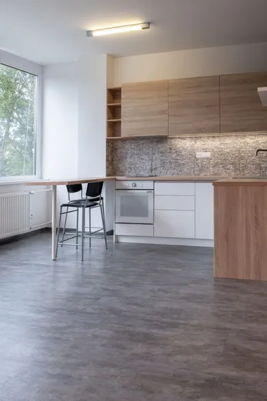 Na predaj 1-izbový byt, 42 m², Bratislava-Vrakuňa, Stavbárska