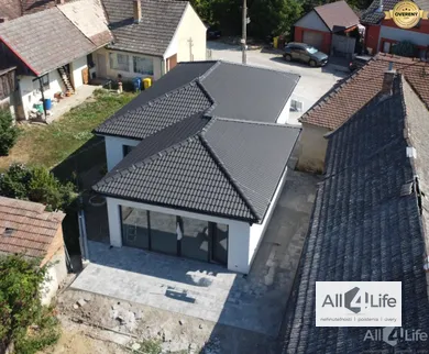 Na predaj 4-izbový dom, 113 m², Krakovany