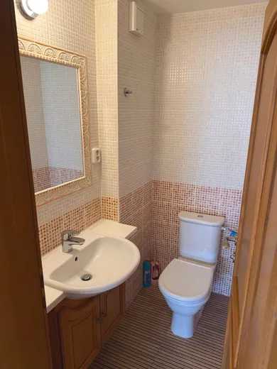 Na prenájom 2-izbový byt, 80 m², Bratislava-Karlova Ves, Líščie údolie