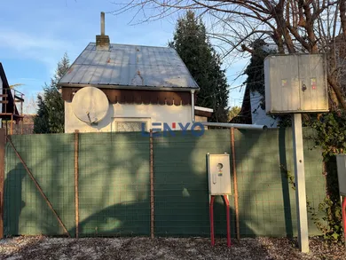 Na predaj rekreačný dom, 57 m², Kráľová nad Váhom