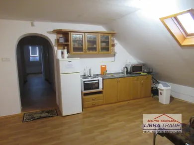 Na predaj dom v Nové Zámky · €255 000 · Čiastočná rekonštrukcia