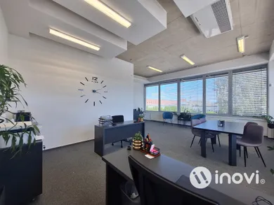 Na prenájom komerčné, 50 m², Spišská Nová Ves, Duklianska