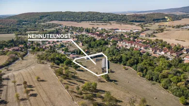 Na predaj pozemok, Jabloňovce