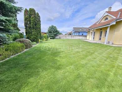 Na predaj dom v Galanta · €385 000 · Novostavba