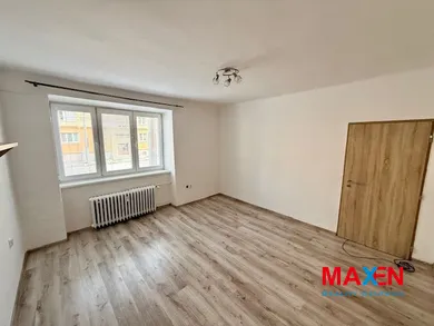 Na predaj 2-izbový byt, 70 m², Košice-Staré Mesto, Zimná