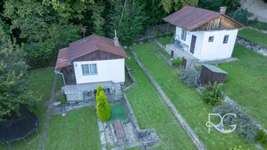 Działki na sprzedaż, Bratislava-Nové Mesto · €287 000