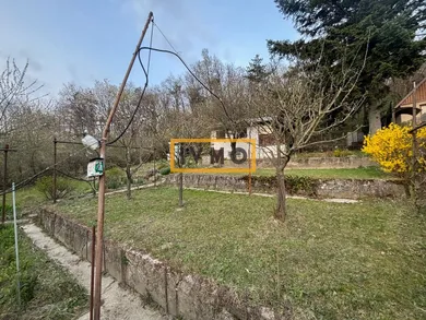 Pozemky na predaj, Bratislava-Dúbravka · €139 900