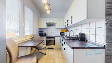 Mieszkania na sprzedaż, 2-pokojowe, Zvolen · €170 000
