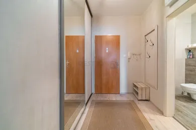 Na predaj byt v Bratislava-Petržalka · €185 000 · Dokončené
