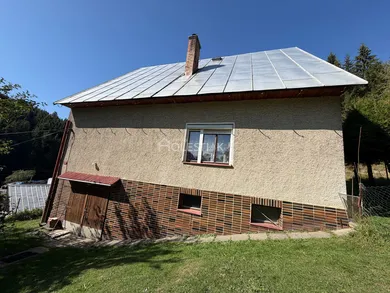 Eladó házak, 6-szobás, Čadca · €194 900