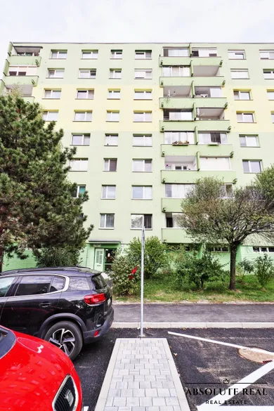 Byty na predaj 4-izbový, Bratislava-Dúbravka · €209 000