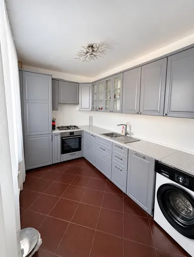 Na prenájom 2-izbový byt, 54 m², Trnava, Ulica Hospodárska