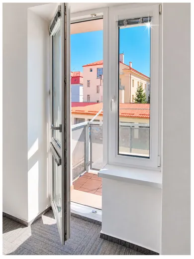 Na prenájom komerčné, 59 m², Banská Bystrica, F. Švantnera