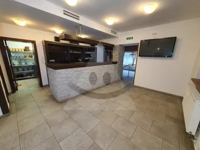 Na predaj objekt, 220 m², Liptovský Mikuláš, Demänovská cesta