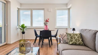 Na prenájom 2-izbový byt, 51 m², Rovinka, Broskyňová