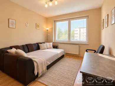 Na predaj 3-izbový byt, 94 m², Trenčín, Bezručova