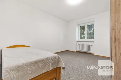 Na prenájom 3-izbový byt, 87 m², Bratislava-Ružinov, Kvačalova