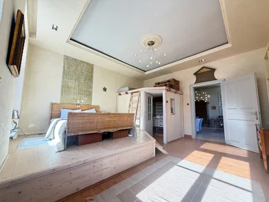 Na prenájom 2-izbový byt, 72 m², Bratislava-Staré Mesto, Leškova