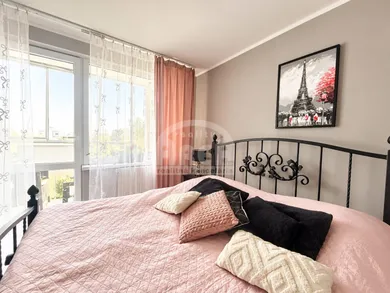 Na predaj 3-izbový byt, 72 m², Strážske, -