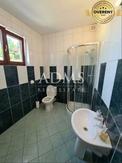 Na prenájom komerčné, 80 m², Žilina, Hviezdoslavova