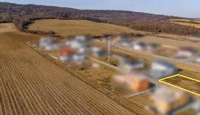 Na predaj pozemok, 657 m², Beniakovce