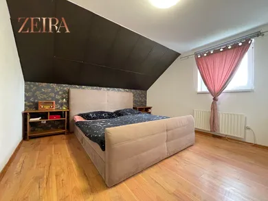Na predaj dom, 127 m², Bratislava-Rača, Račianska