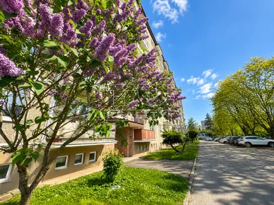 Na predaj 1-izbový byt, 45 m², Dubnica nad Váhom