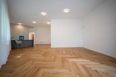 Na predaj 3-izbový byt, 96 m², Bratislava-Staré Mesto