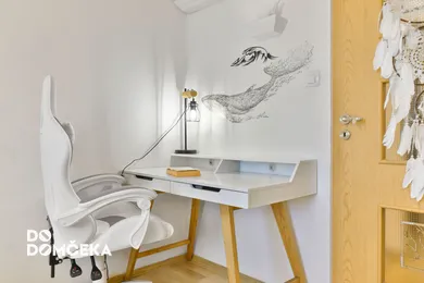 Na prenájom 2-izbový byt, 43 m², Banská Bystrica, Internátna