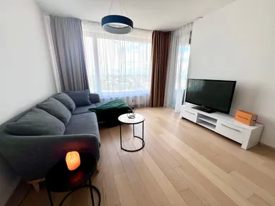 Na predaj 2-izbový byt, Bratislava-Staré Mesto, Továrenská