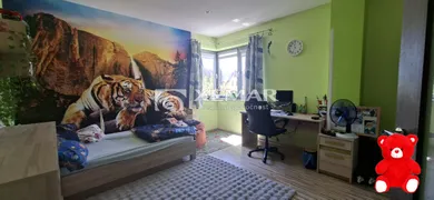Na predaj 5-izbový dom, 287 m², Banská Bystrica