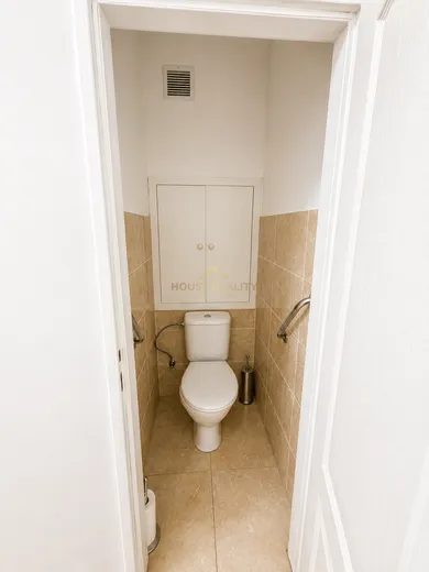 Na prenájom 3-izbový byt, 65 m², Bratislava-Ružinov, Poludníková