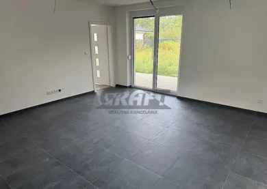 Na predaj dom, 64 m², Most pri Bratislave, Záleská