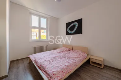 Na prenájom 4-izbový byt, 105 m², Bratislava-Staré Mesto, Lehockého