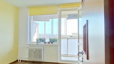 Квартиры на продажу, 3-комнатные, Košice-Dargovských hrdinov · €204 900