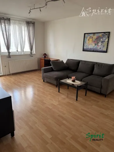 Mieszkania na wynajem, 1-pokojowe, Bratislava-Petržalka · €580