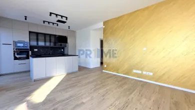 Na prenájom 4-izbový byt, 128 m², Bratislava-Jarovce, Krištáľová