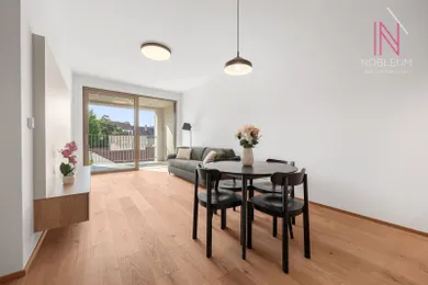 Na prenájom 2-izbový byt, 59 m², Bratislava-Staré Mesto, Obchodná