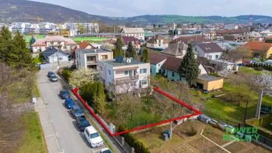 Domy na sprzedaż, 5-pokojowe, Trenčín · €330 000