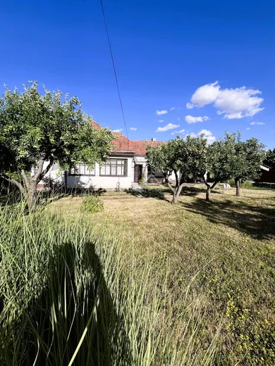 Na predaj 5-izbový dom, 260 m², Dolný Pial, Ondrejovská cesta