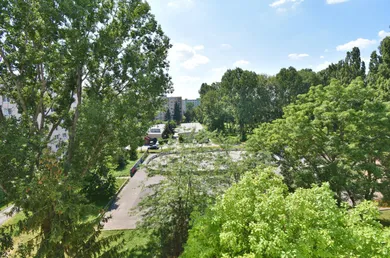 Na prenájom byt v Bratislava-Ružinov · €400 · Dokončené