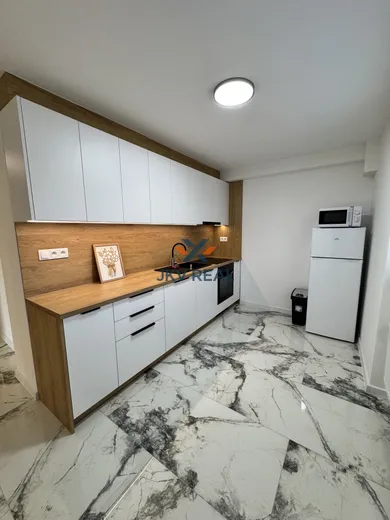 Na prenájom 2-izbový byt, 60 m², Prešov, Zapotockého